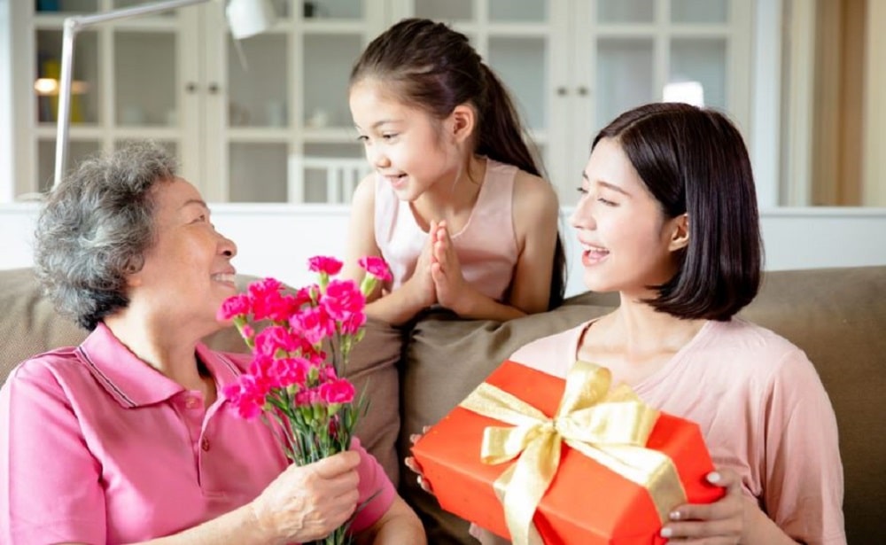 Những khó khăn trong việc chọn quà 8/3