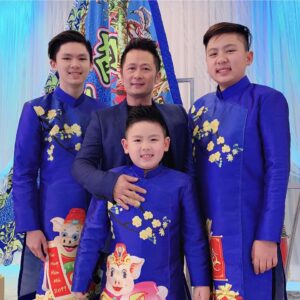 Đam mê âm nhạc và học vấn